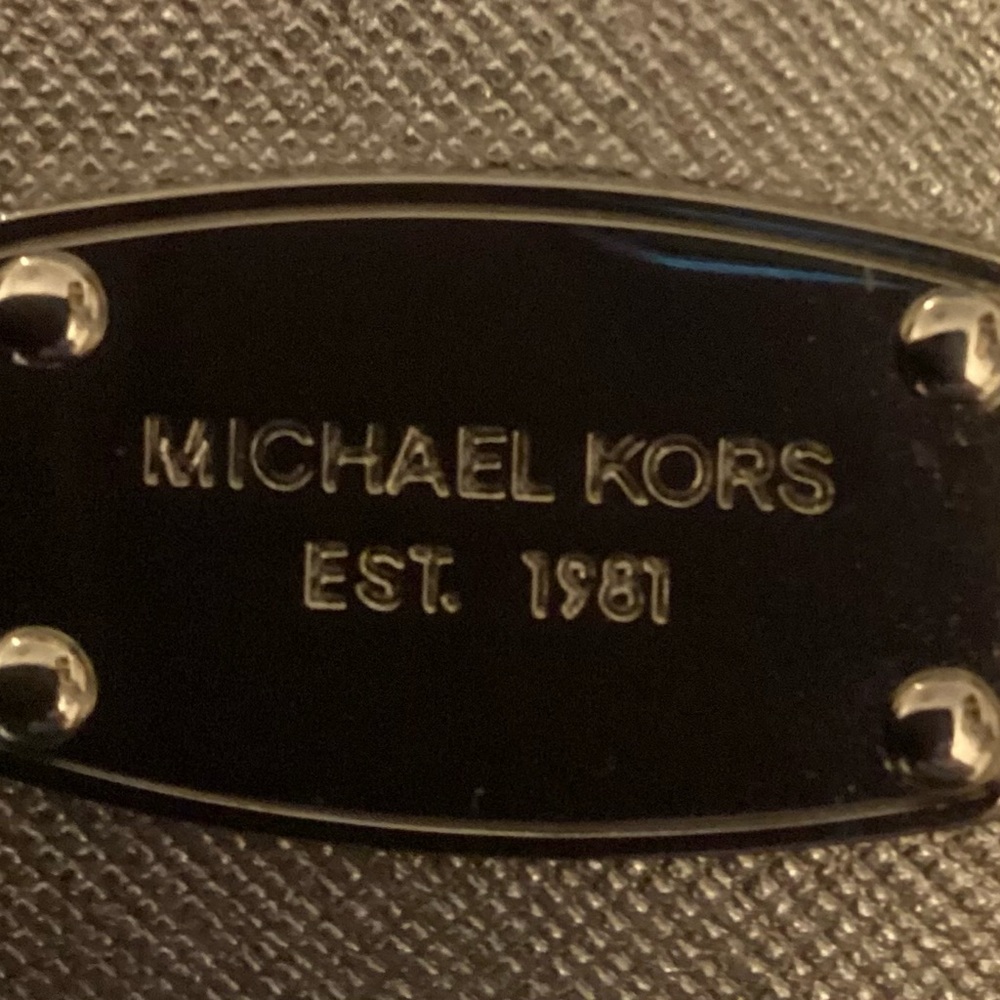 Michael Kors Metallic Silver Clutch - Picture 2 of 7